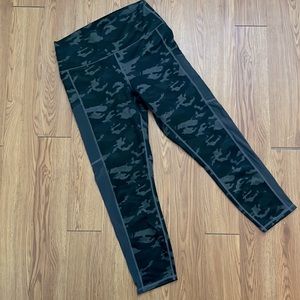 Fabletics Powerhold workout pants